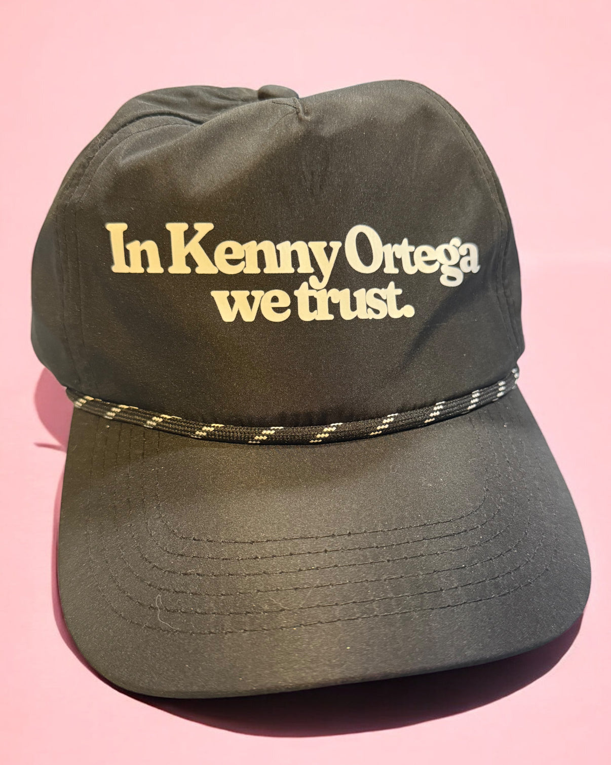 🎬 In Kenny Ortega We Trust – Surf Cap 🎶